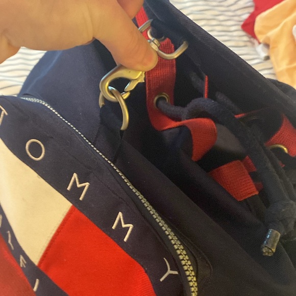 Vtg 90s Tommy Hilfiger Flag Logo Cinch Backpack, Canvas Tote, School Bag - Picture 15 of 16